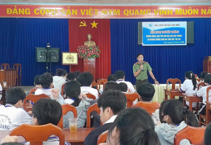 ẢNH TẠI BUỔI TUYÊN TRUYỀN